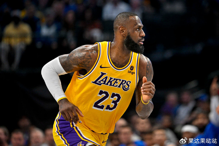 AYX纽约尼克斯迎欧篮联关键赛;赛后战术微调;话题不断;数据趋势出现新变化的简单介绍